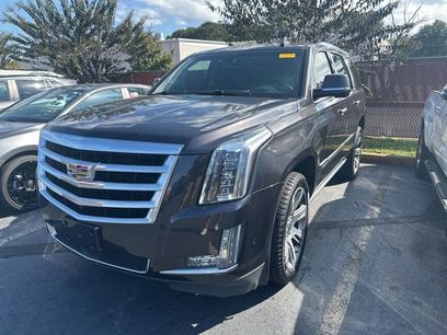 Used 2017 Cadillac Escalade Premium Luxury