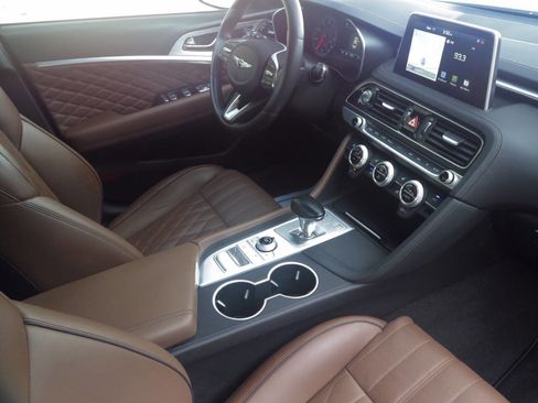 Used 2021 Genesis G70 3.3T w/ Prestige Package image 18