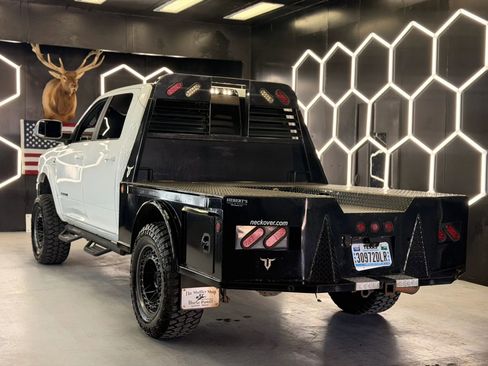Used 2019 RAM 2500 Laramie AWD/4WD image 5