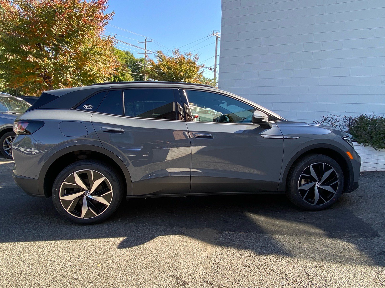 Certified 2023 Volkswagen ID.4 Pro S AWD/4WD image 2