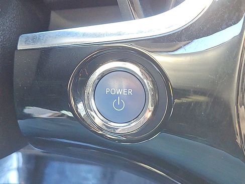 Used 2022 Toyota Prius Prime Limited image 22