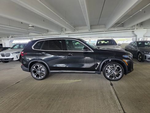 New 2026 BMW X5 sDrive40i w/ Climate Comfort Package RWD image 3