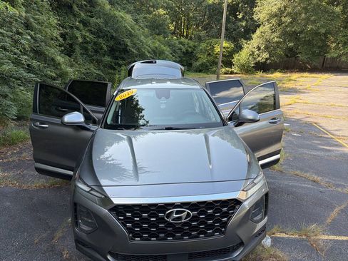 Used 2019 Hyundai Santa Fe SE FWD image 30