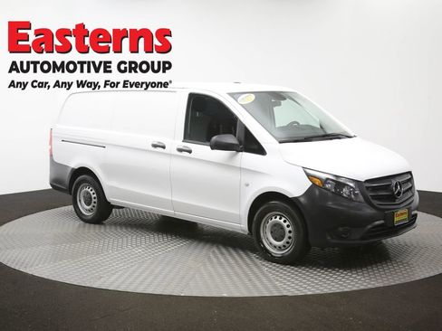 Used 2022 Mercedes-Benz Metris image 44