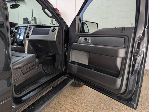 Used 2014 Ford F150 FX4 w/ Equipment Group 402A Luxury AWD/4WD image 19