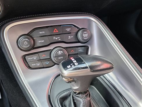 Used 2021 Dodge Challenger R/T image 15