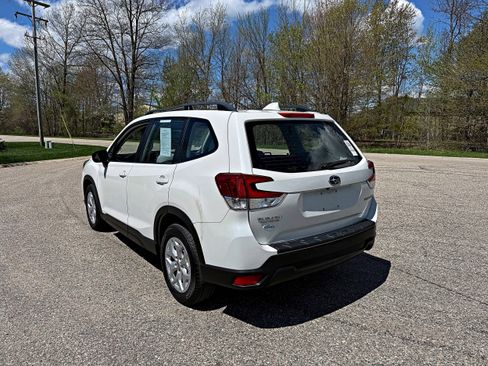 Used 2019 Subaru Forester w/ Popular Package #1 AWD/4WD image 7