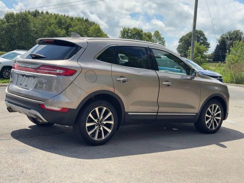 Used 2019 Lincoln MKC Reserve w/ MKC Climate Package AWD/4WD image 4