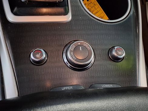 Used 2019 INFINITI QX60 Luxe w/ Essential Package image 26