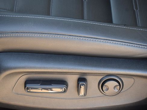 Used 2025 Honda CR-V EX-L image 26