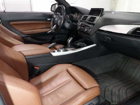 Used 2016 BMW M235i xDrive Convertible image 14