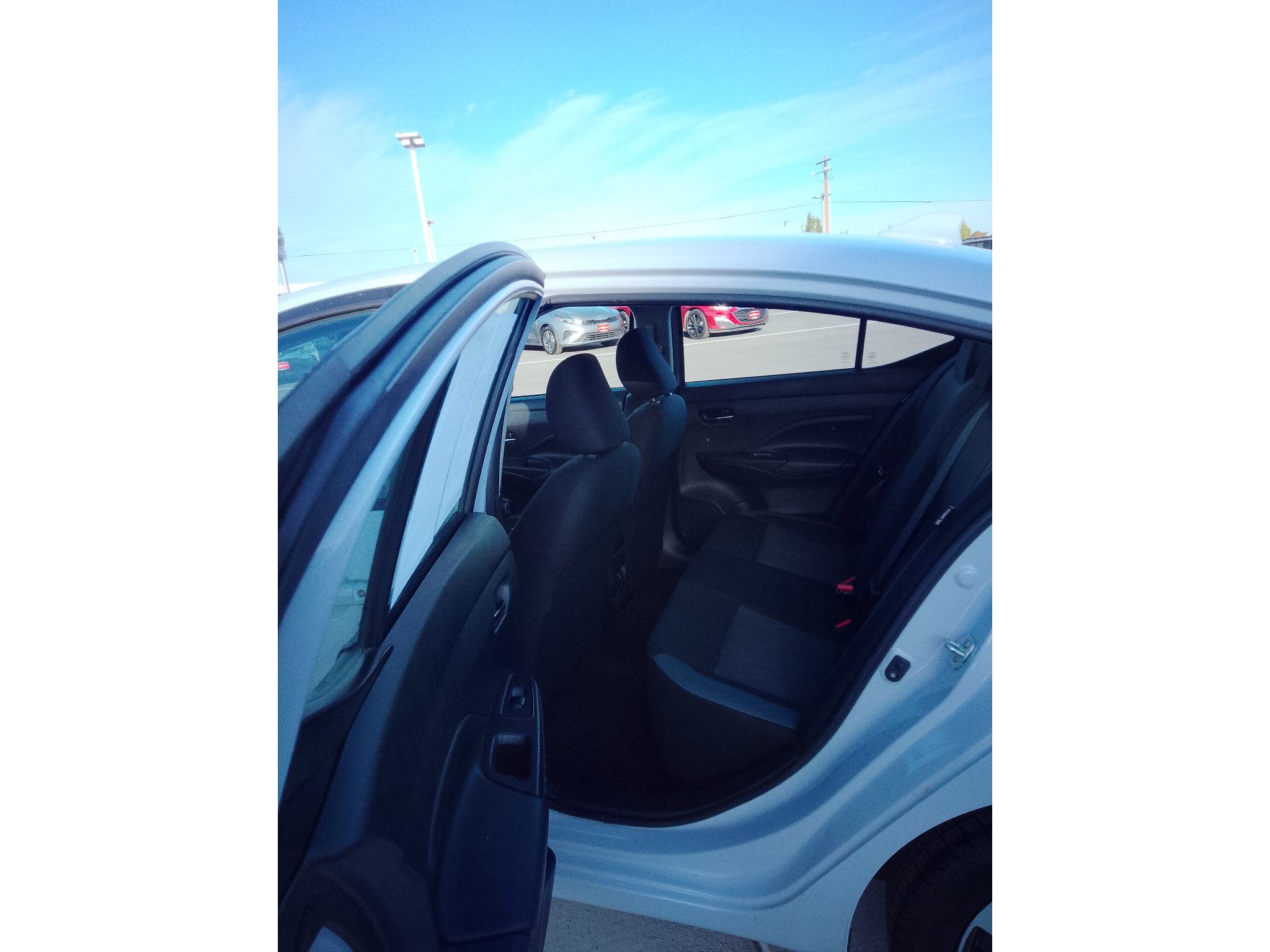 Used 2024 Nissan Versa SV FWD image 11