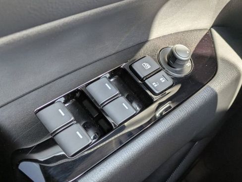 Used 2024 MAZDA CX-5 AWD 2.5 S w/ Preferred Package image 19