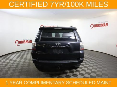 Used 2024 Toyota 4Runner SR5 RWD image 21
