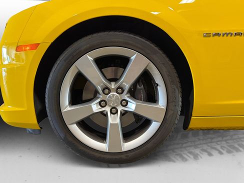 Used 2010 Chevrolet Camaro SS w/ Black Stripe Package RWD image 43