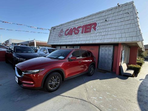 Used 2019 MAZDA CX-5 Touring FWD image 2