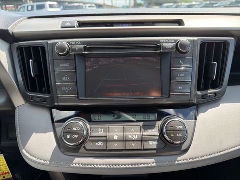 Used 2013 Toyota RAV4 XLE FWD image 31