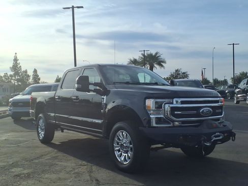 Used 2020 Ford F250 Lariat w/ Lariat Ultimate Package image 8