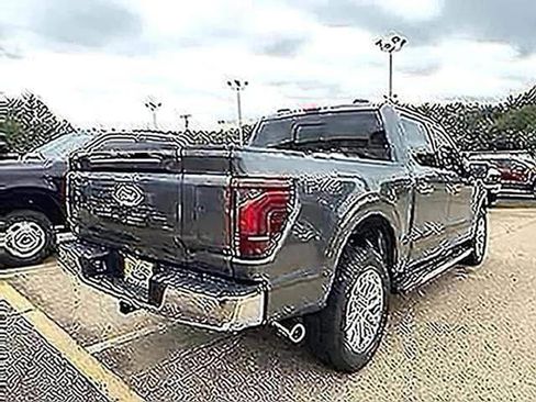 New 2025 Ford F150 Lariat w/ Equipment Group 502A High AWD/4WD image 10