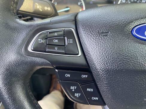 Used 2021 Ford EcoSport Titanium AWD/4WD image 28