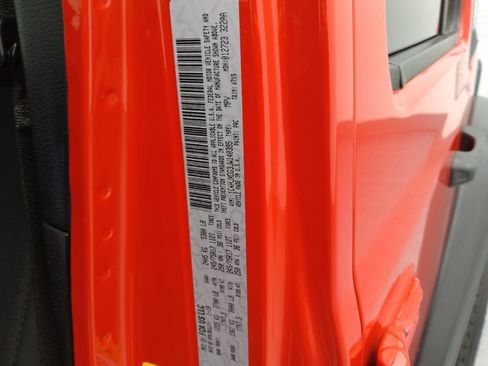 Used 2018 Jeep Wrangler Unlimited Sport AWD/4WD image 33