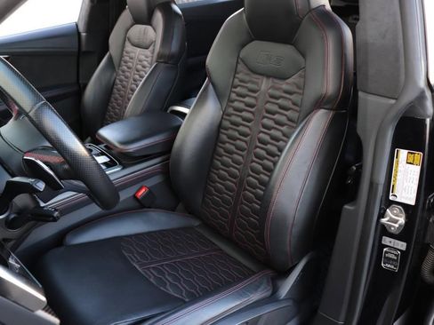 Used 2021 Audi RS Q8 w/ Black Optic Package image 19