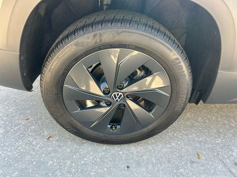 New 2026 Volkswagen Taos S image 26