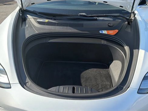 Used 2018 Tesla Model 3 Mid Range RWD image 24