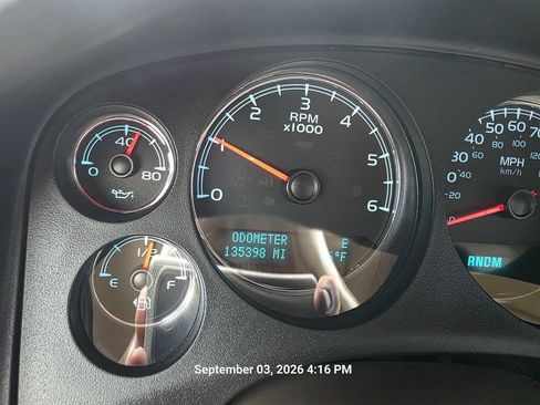 Used 2011 Chevrolet Avalanche LTZ AWD/4WD image 14