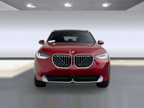 Used 2026 BMW X3 xDrive30i w/ Premium Package AWD/4WD image 5