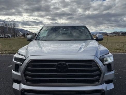 Used 2024 Toyota Sequoia Limited image 3