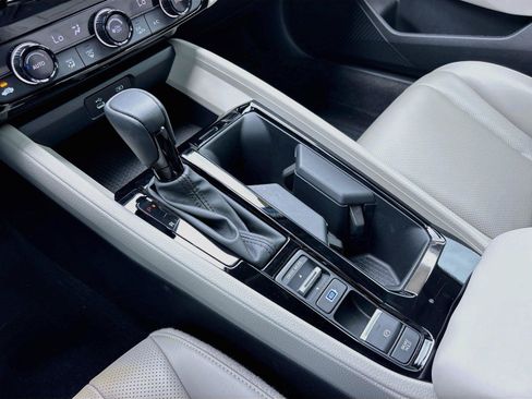 Certified 2024 Honda Accord EX-L image 19