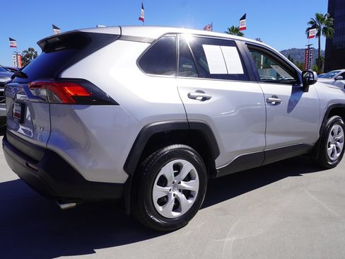 Certified 2023 Toyota RAV4 LE FWD image 7