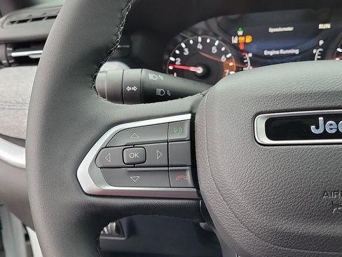 New 2026 Jeep Compass Latitude image 26