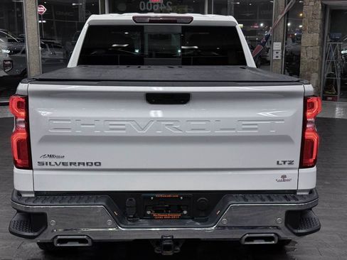 Used 2021 Chevrolet Silverado 1500 LTZ w/ Z71 Off-Road Package image 12