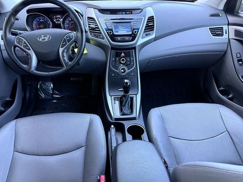 Used 2015 Hyundai Elantra Limited FWD image 12