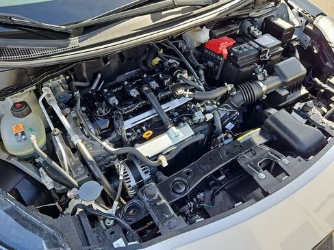 Used 2025 Nissan Versa SV w/ Trunk Package image 33