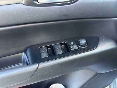 Used 2018 MAZDA CX-5 Touring image 10