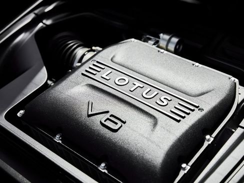 Used 2026 Lotus Emira RWD image 19
