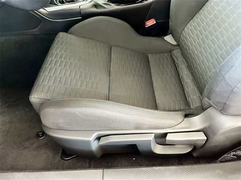 Used 2023 Toyota GR86 image 19