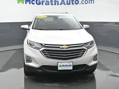 Used 2019 Chevrolet Equinox Premier image 4