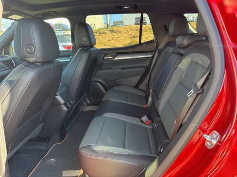 New 2026 GMC Terrain AT4 w/ LPO, Black Badging Package image 28