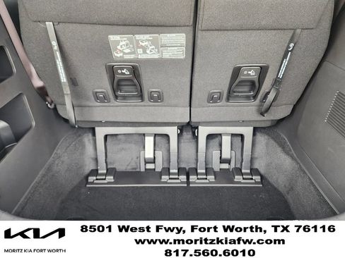 New 2026 Kia Carnival EX FWD image 21