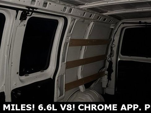 Used 2022 GMC Savana 2500 w/ Driver Convenience Package image 19