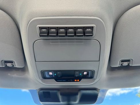 New 2026 Ford F550 4x4 Regular Cab Super Duty image 18