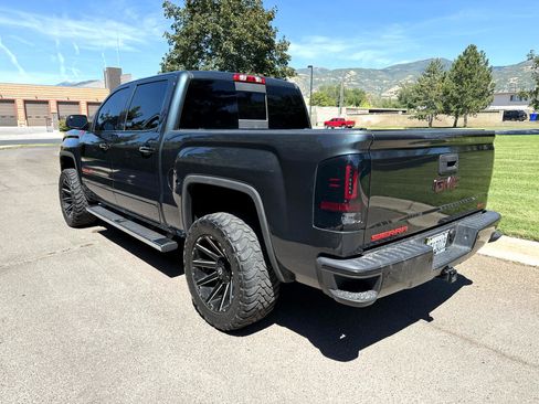 Used 2018 GMC Sierra 1500 SLT image 5