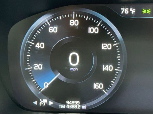 Used 2018 Volvo XC90 T6 Inscription w/ Luxury Package image 23