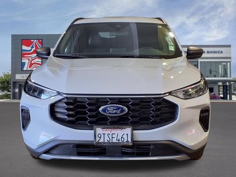 Certified 2025 Ford Escape ST-Line FWD image 2