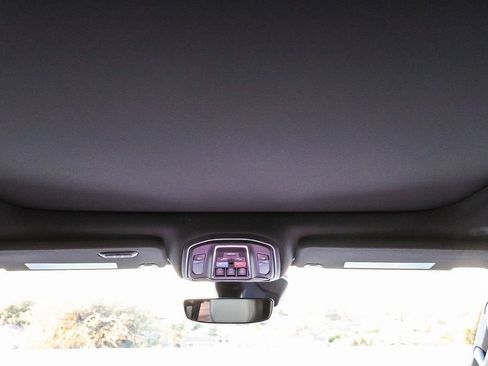 New 2026 Jeep Grand Wagoneer L Limited w/ Premium Group II AWD/4WD image 18