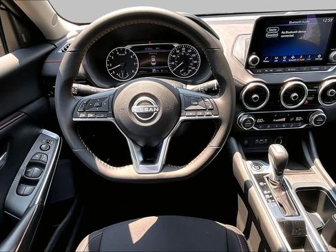 Certified 2025 Nissan Sentra SR w/ Midnight Edition FWD image 6